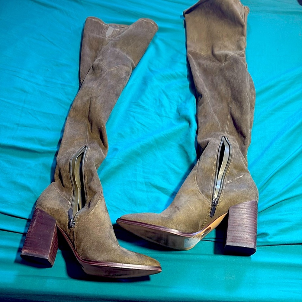 Sexy high suede boots